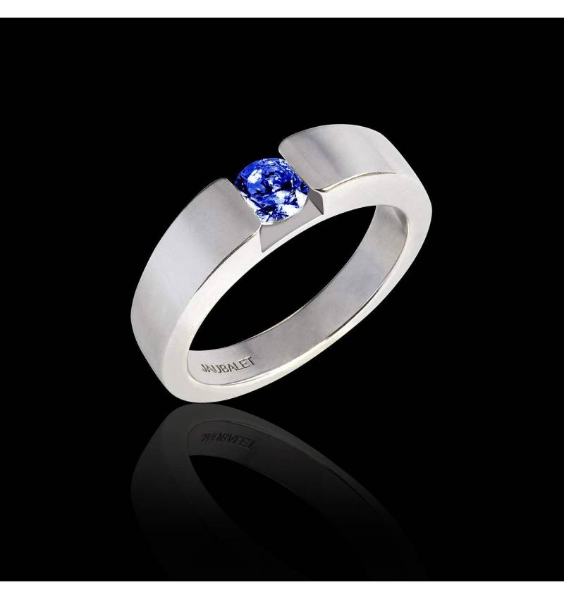 Bague de fiançailles saphir bleu rond or blanc Pyramide