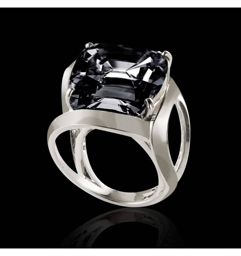 Bague de fiançailles diamant noir or blanc Coussin Future Solo Bague de fiançailles diamant noir or blanc Coussin Future Solo