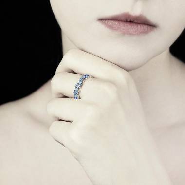 Bague saphir bleu 0,9 carat or blanc Neptune